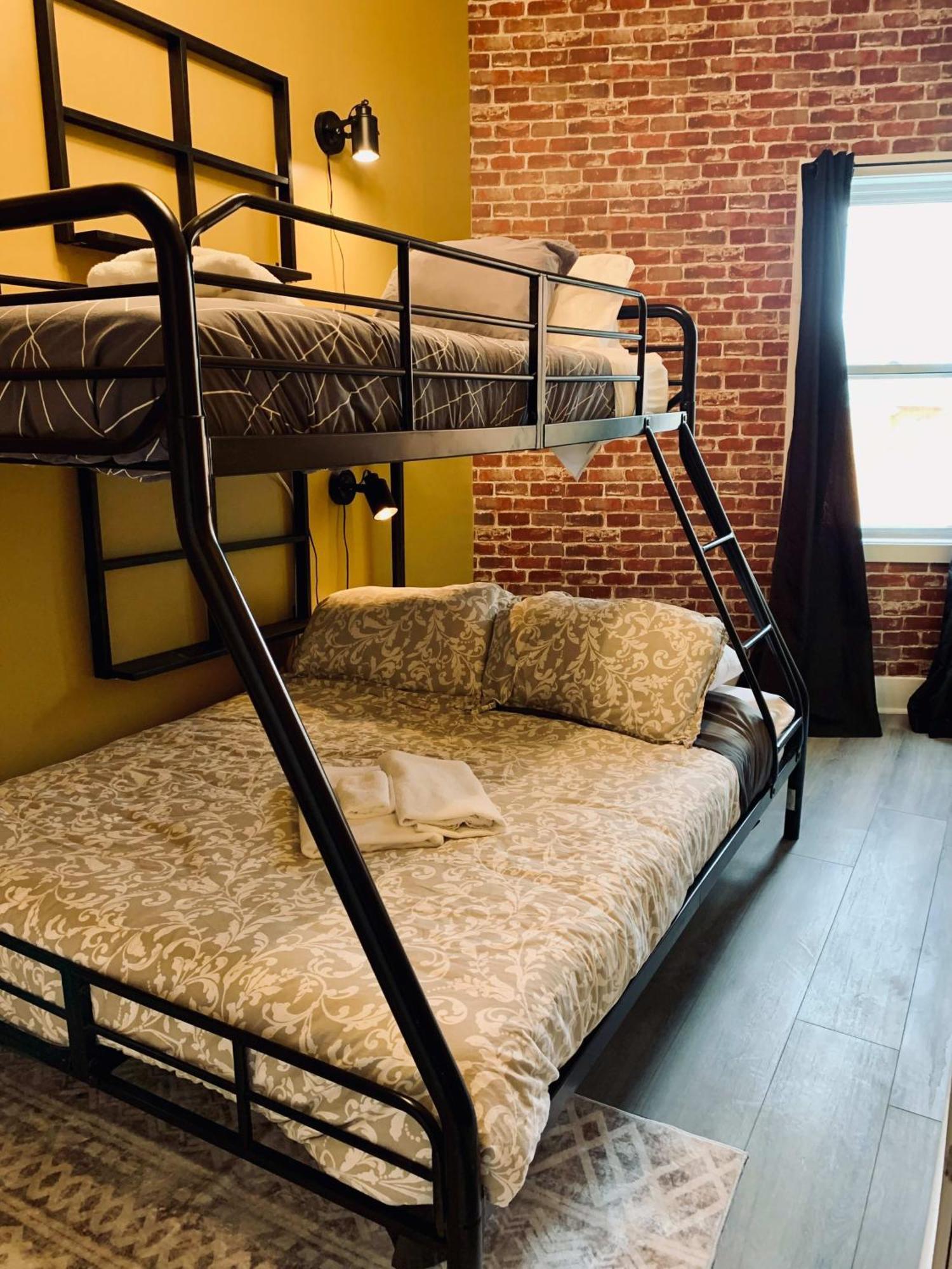 New Cozy& Stylish 2-Bdrm, Close To Downtown, Unit #3 Daire Halifax Dış mekan fotoğraf